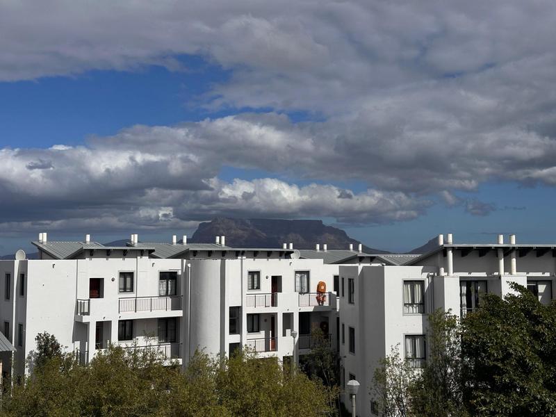 To Let 2 Bedroom Property for Rent in Burgundy Estate Western Cape
